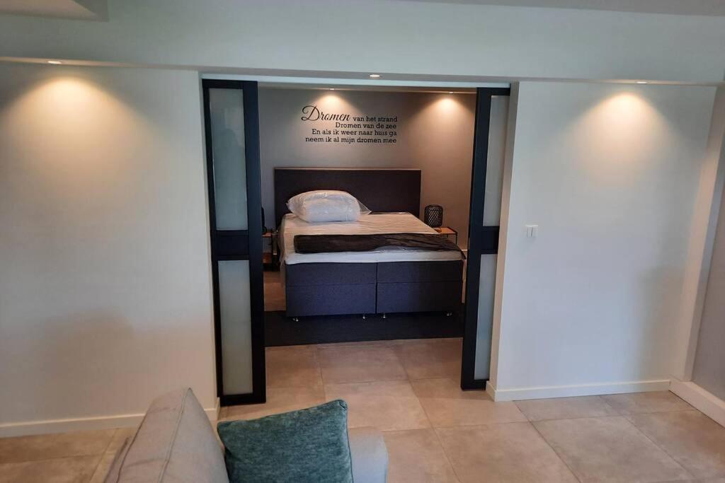 Ferienwohnung Souterrain Edelweiss Noordwijk Exterior foto