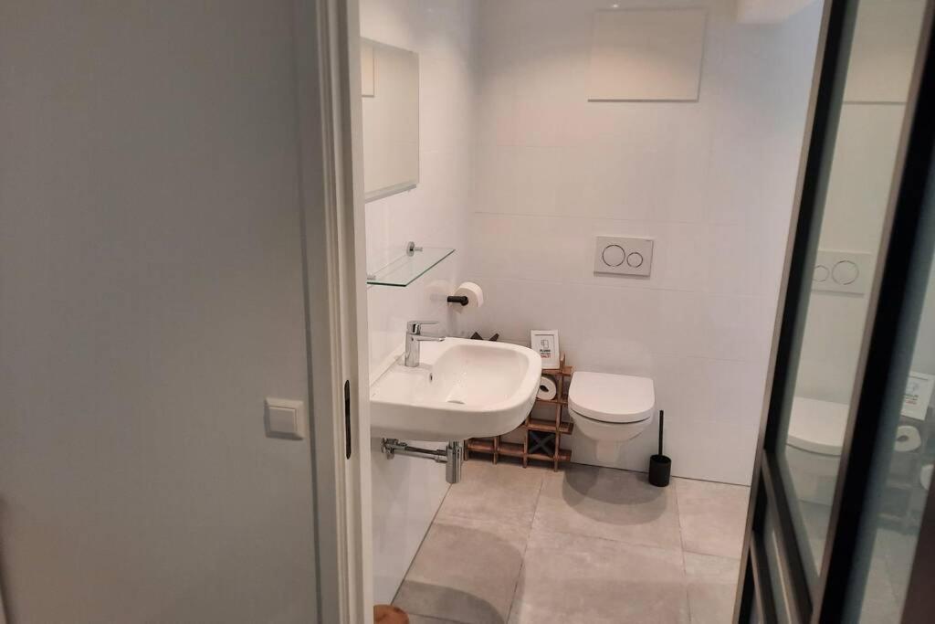 Ferienwohnung Souterrain Edelweiss Noordwijk Exterior foto